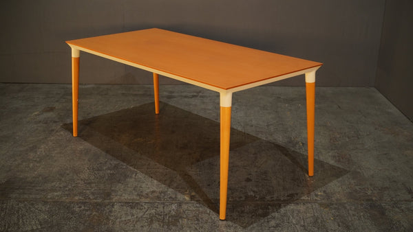 Kartell Miss Trip Dining Table by Philippe Starck @ REHAUS