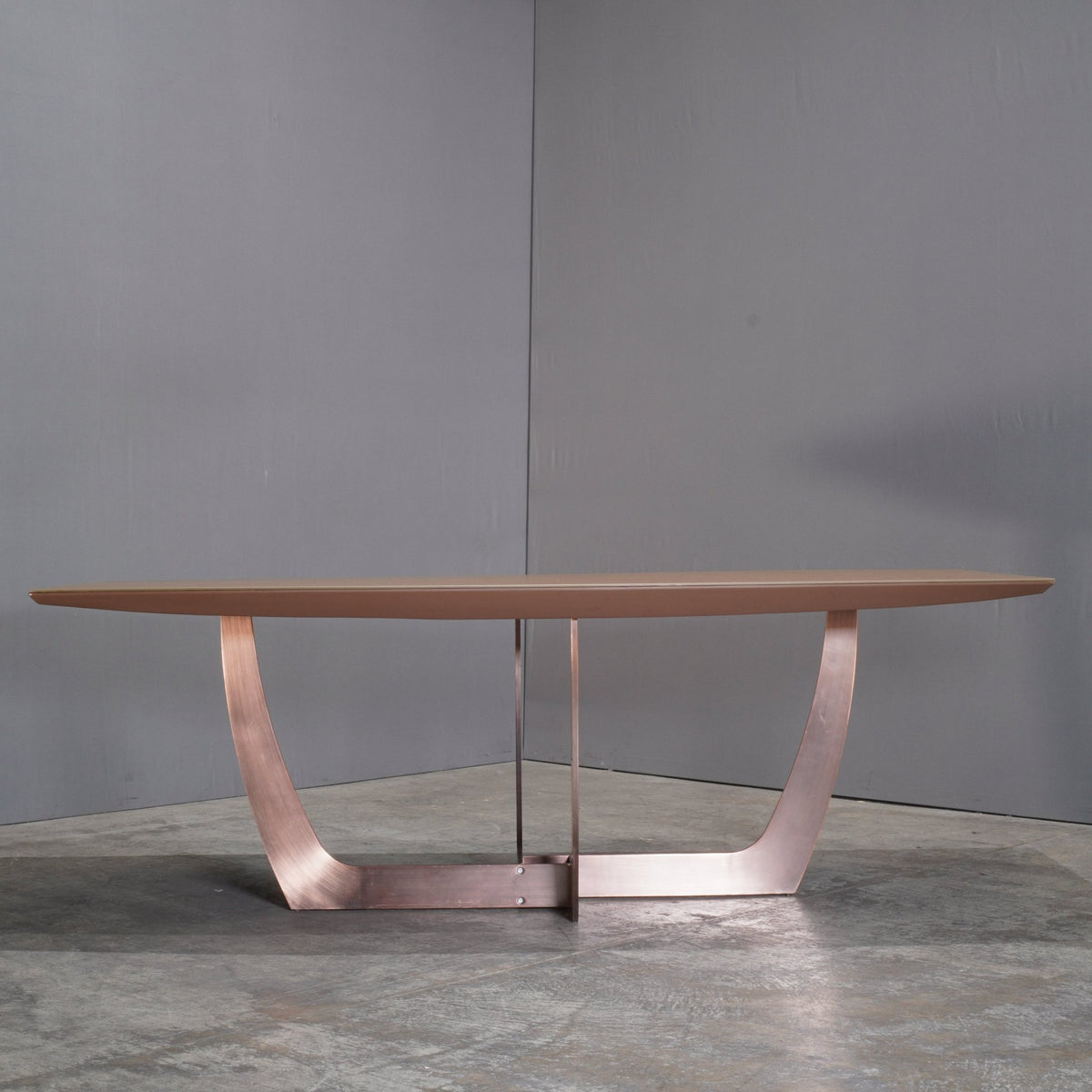 Kesterport Metal Dining Table @ REHAUS