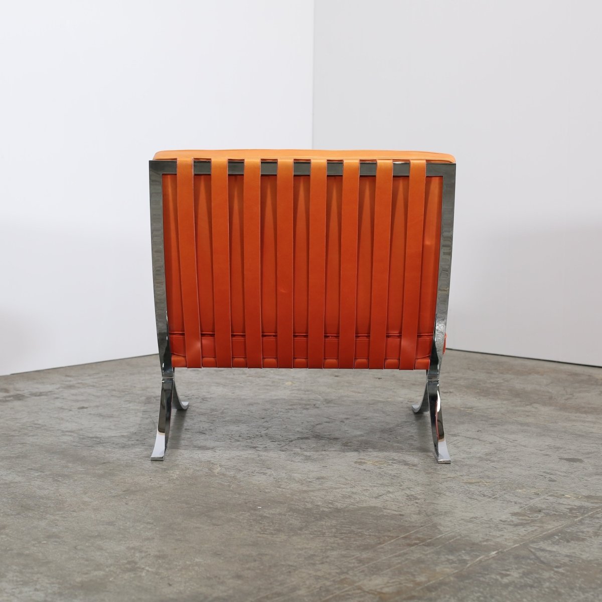 Knoll Barcelona Chair by Mies van der Rohe @ REHAUS