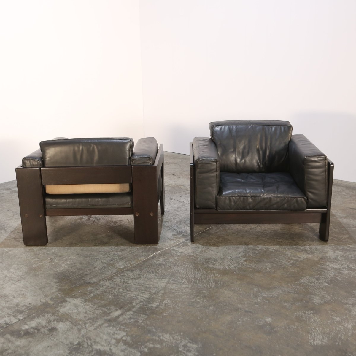 Knoll Bastiano Lounge Chair by Tobia Scarpa @ REHAUS