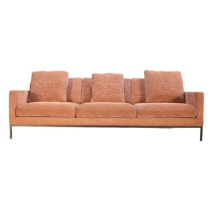 Knoll Dusky Pink Fabric Relax Sofa by Florence Knoll @ REHAUS