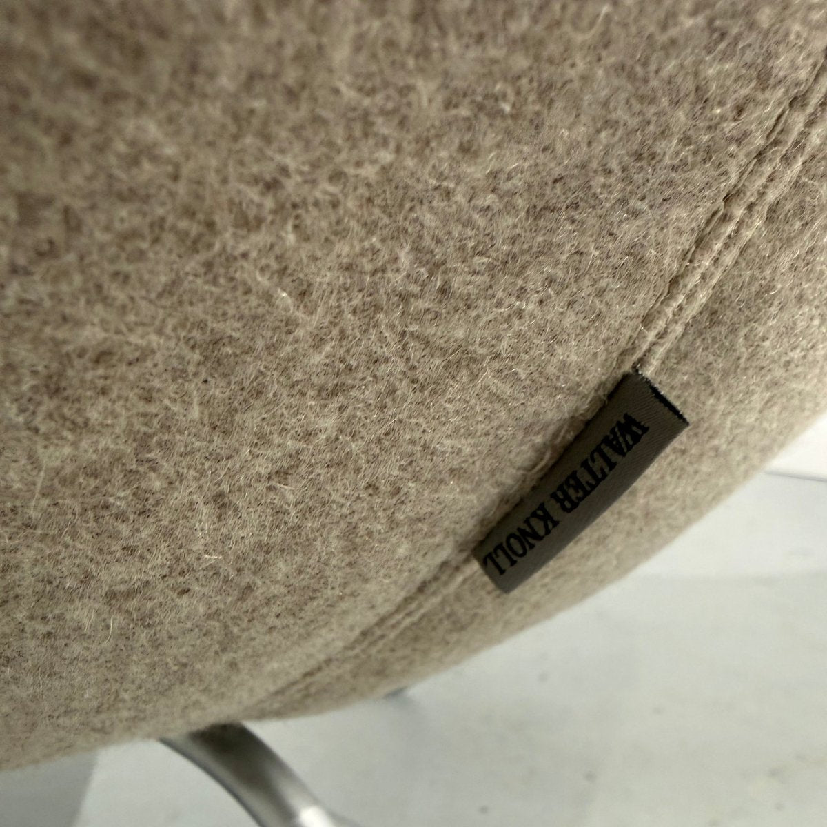 Knoll Flow Armchair by Walter Knoll @ REHAUS