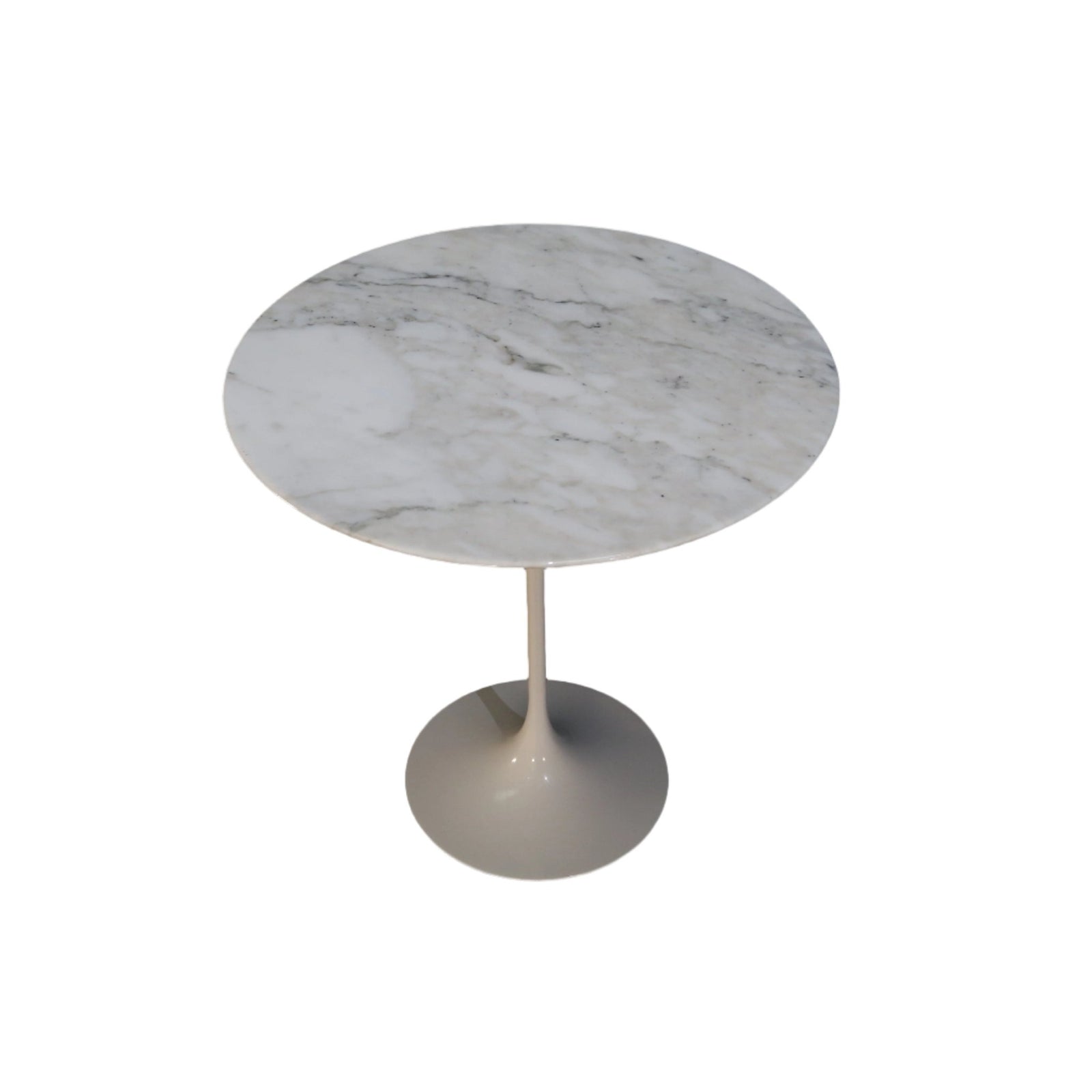 Knoll Side Table by Eero Saarinen @ REHAUS