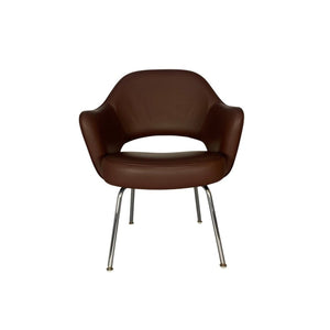 Knoll Studio Saarinen Executive Armchair - In Volo Brown Leather @ REHAUS
