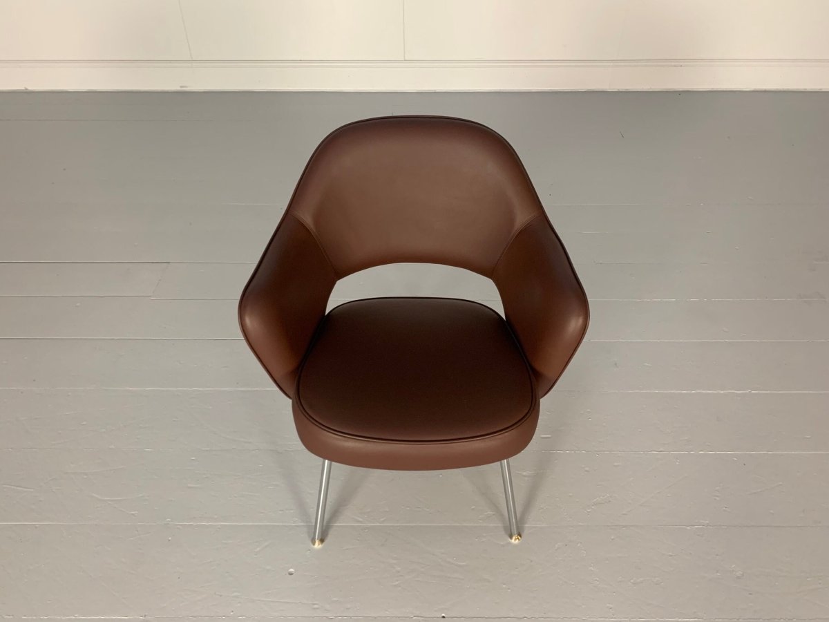 Knoll Studio Saarinen Executive Armchair - In Volo Brown Leather @ REHAUS