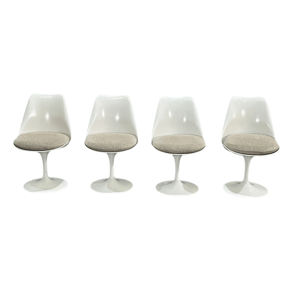 Knoll Tulip Chairs by Eero Saarinen, Set of Four