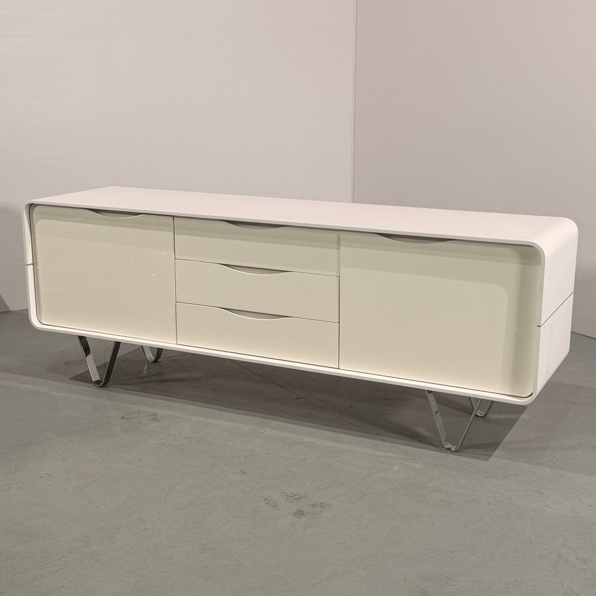 Ligne Roset Cemia Sideboard @ REHAUS