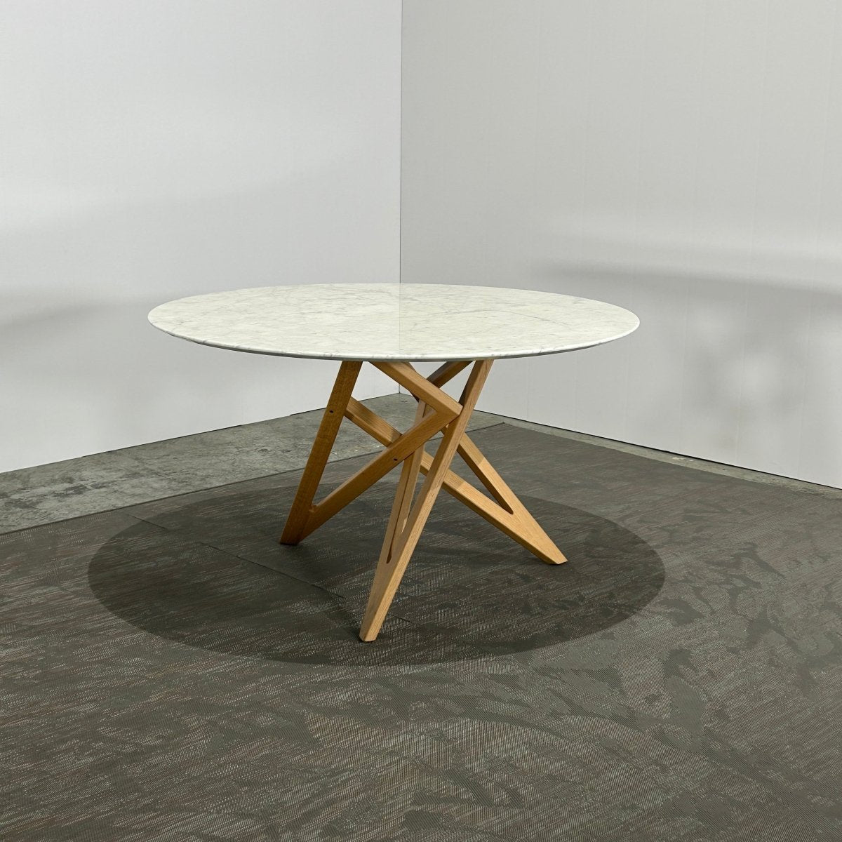 Ligne Roset Ennea Marble Dining Table by Vincent Tordjman @ REHAUS