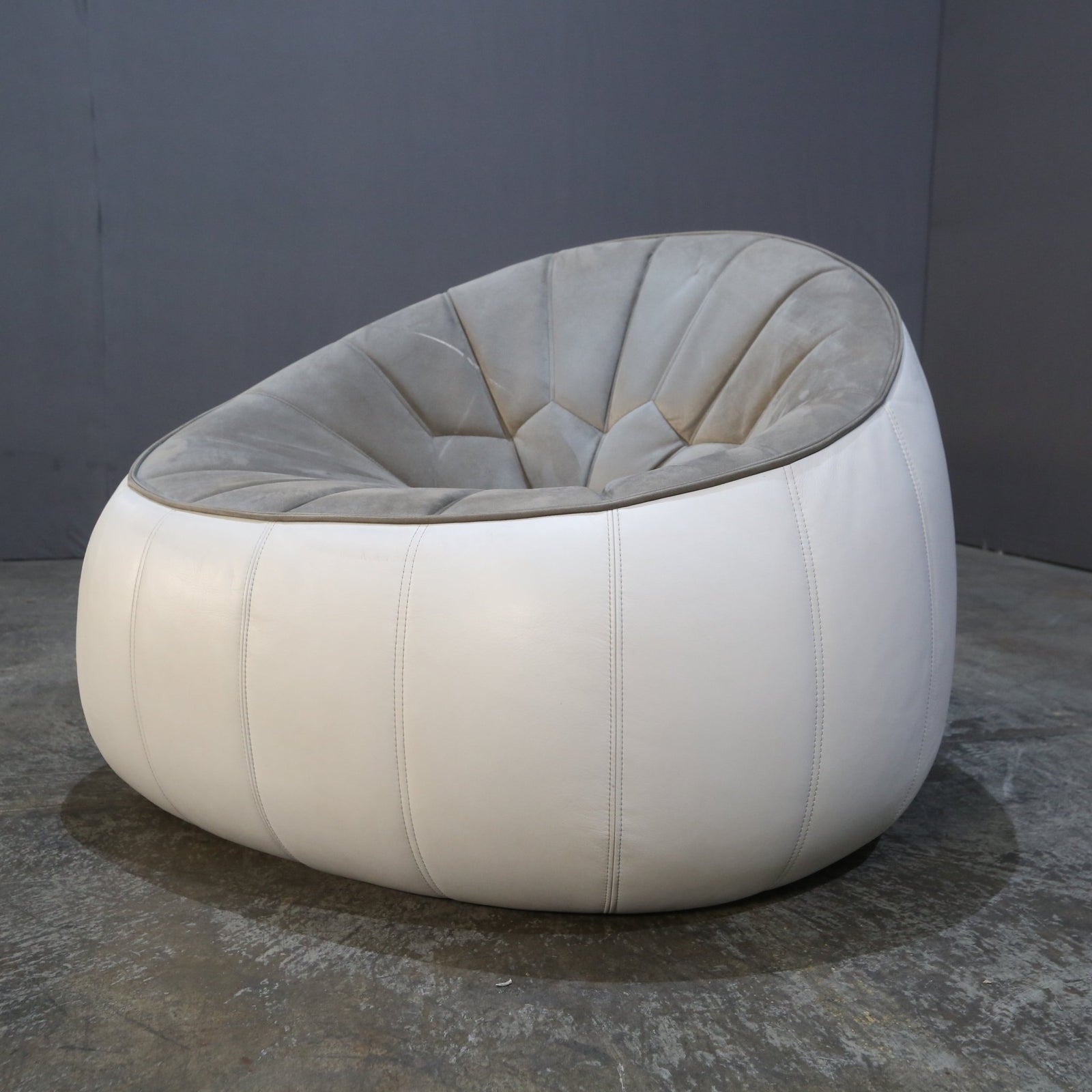 Ligne Roset Grey Ottoman Armchair by Noé Duchaufour - Lawrance @ REHAUS