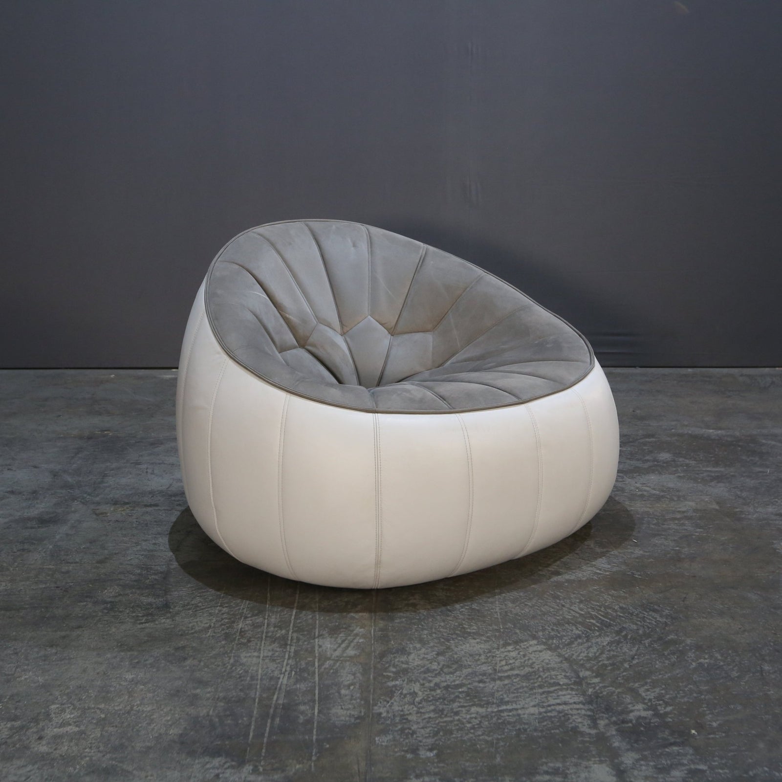 Ligne Roset Grey Ottoman Armchair by Noé Duchaufour - Lawrance @ REHAUS
