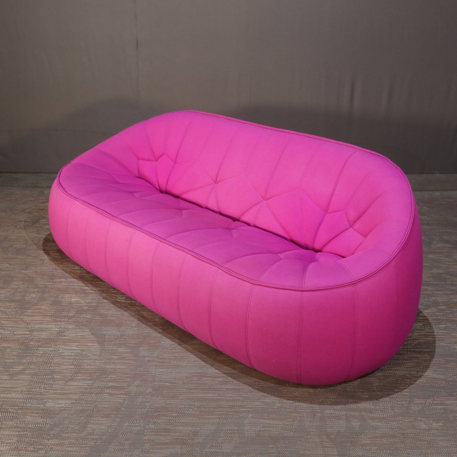 Ligne Roset Ottoman Settee by Noé Duchaufour - Lawrance @ REHAUS