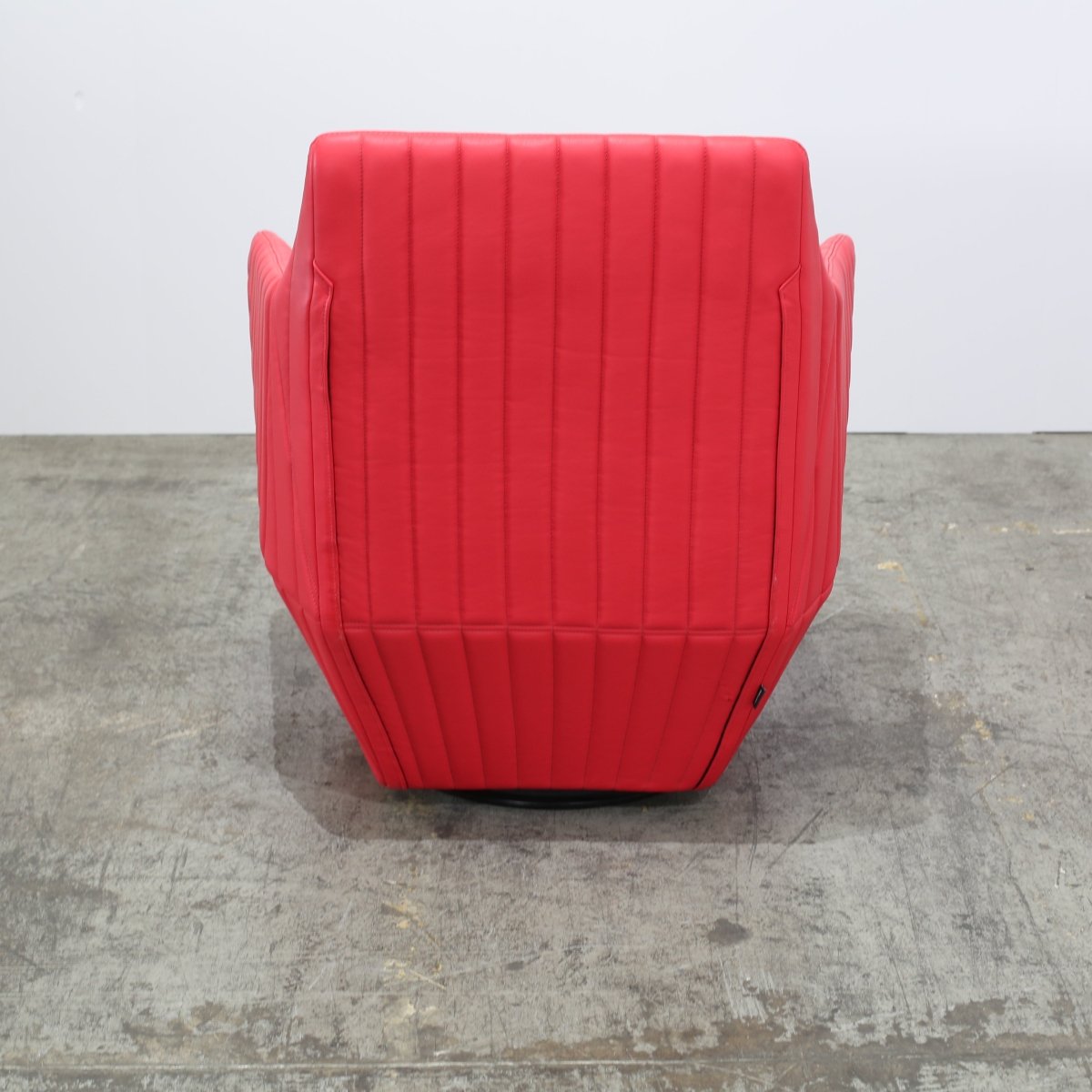 Ligne Roset Red Facett Armchair by R. & E. Bouroullec @ REHAUS
