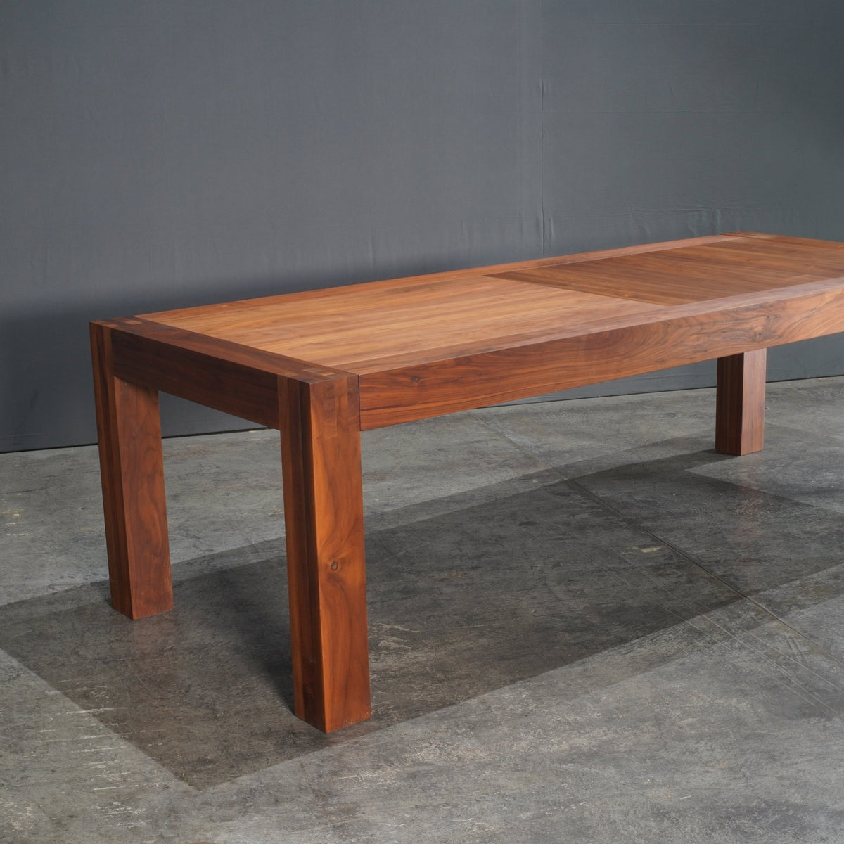 Linteloo VNU Dining Table by Henk Cos @ REHAUS