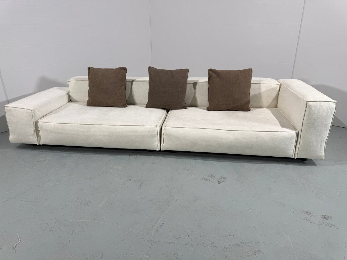 Living Divani NeoWall Sofa by Piero Lissoni @ REHAUS
