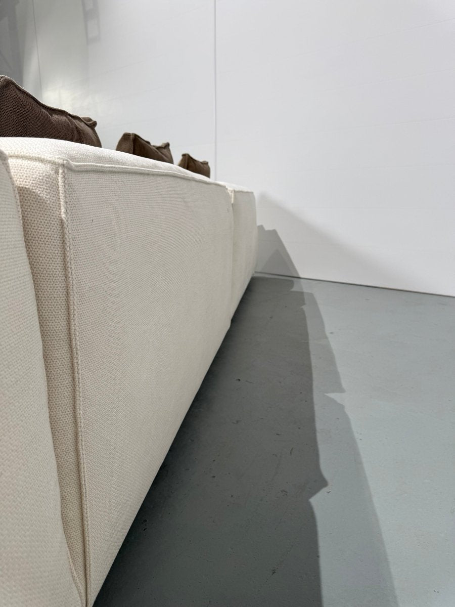 Living Divani NeoWall Sofa by Piero Lissoni @ REHAUS