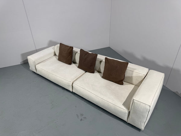 Living Divani NeoWall Sofa by Piero Lissoni @ REHAUS
