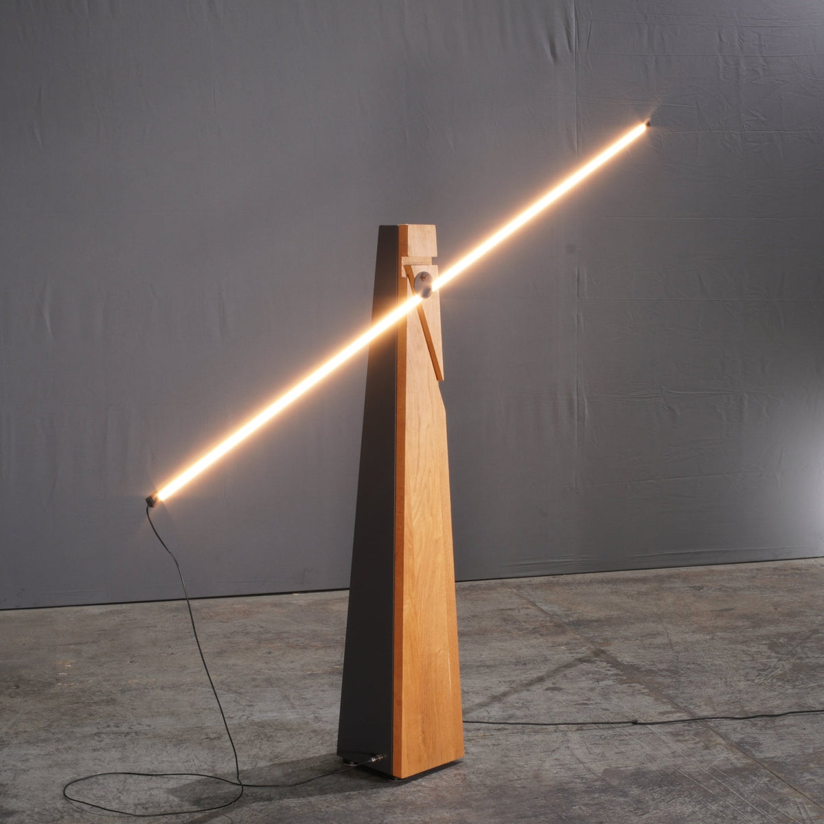 Lumen Center Astolfo Floor Lamp by Amedeo G. Cavalchini - REHAUS - Lumen Center