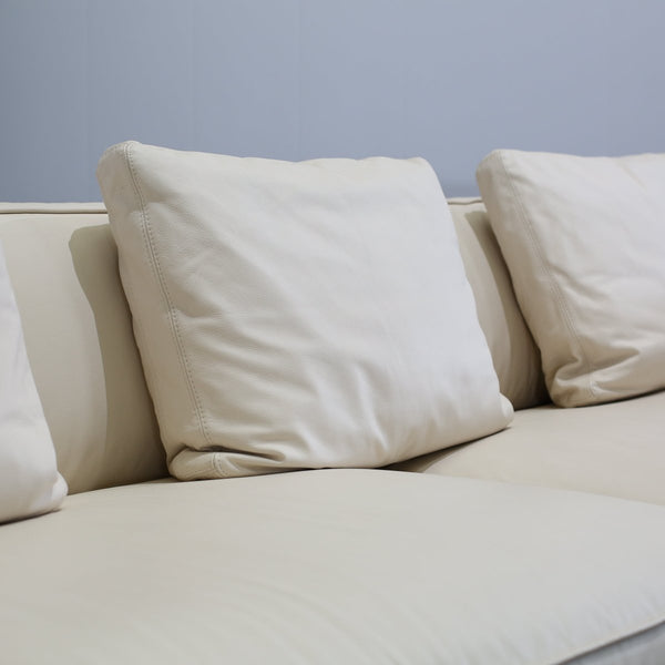 Malerba Loveletter Sofa @ REHAUS