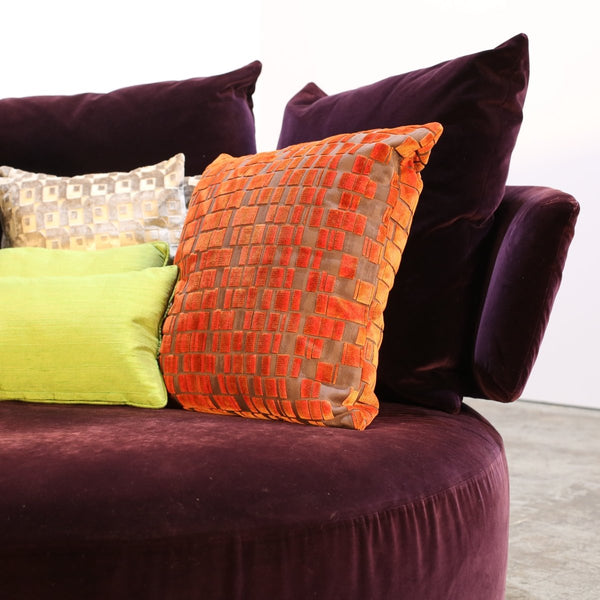 Maxalto Amoenous Swivel Sofa @ REHAUS