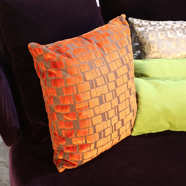 Maxalto Amoenous Swivel Sofa @ REHAUS