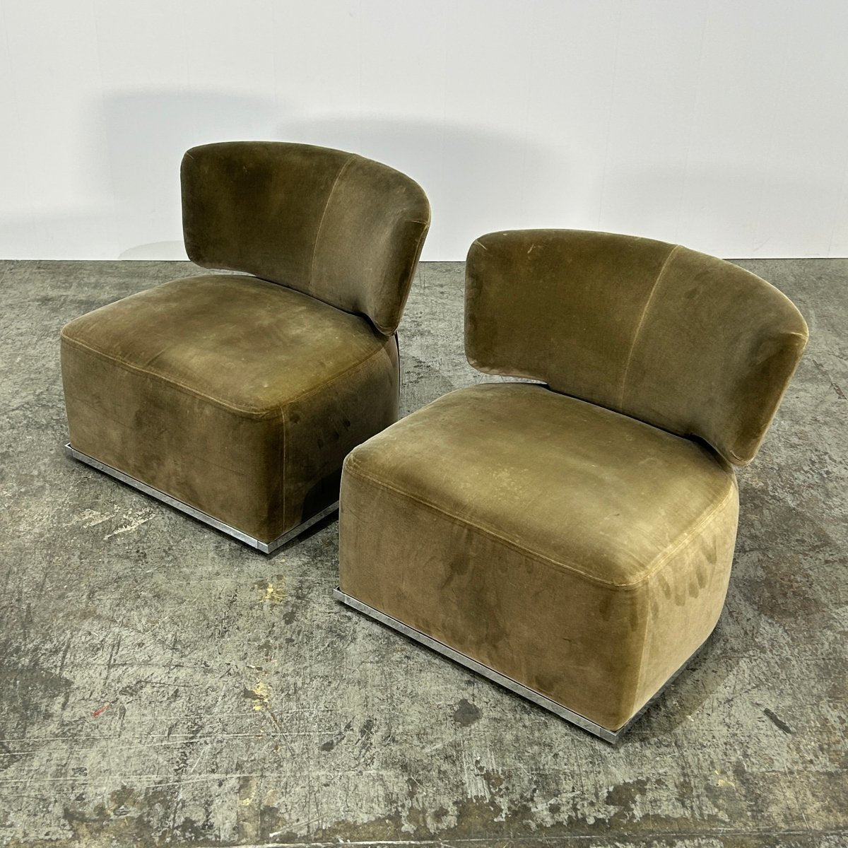 Maxalto Amoenus Soft Chairs, Set of Two @ REHAUS