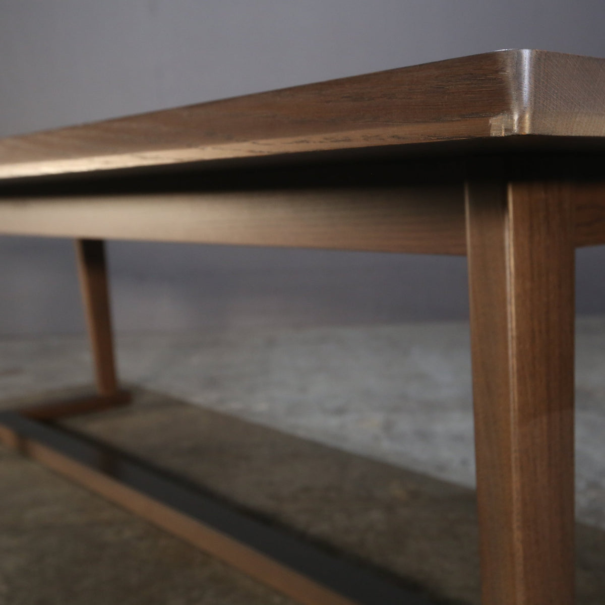 Maxalto Recipio Dining Table by Antonio Citterio @ REHAUS