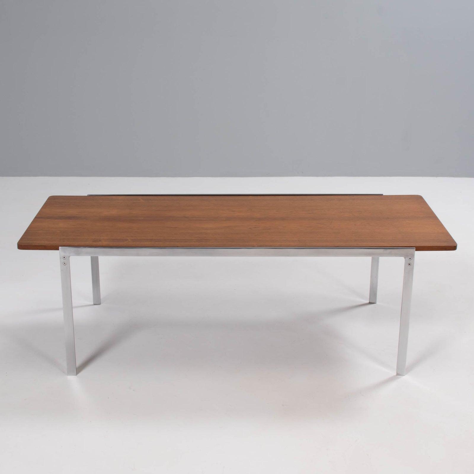 Mid Century Arne Jacobsen for Fritz Hansen 3051 Rosewood Coffee Table - REHAUS - arne jacobsen