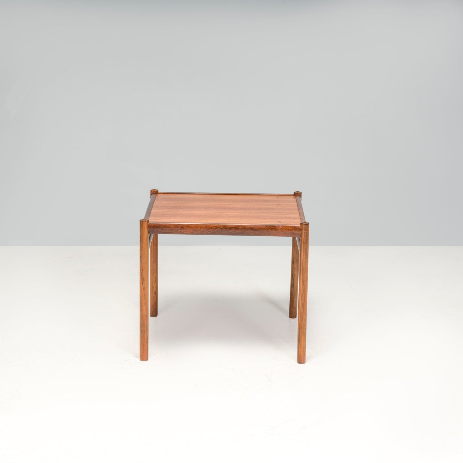 Mid Century Danish Ole Wanscher Rosewood Colonial Side Table by PJ furniture - REHAUS - Ole Wanscher