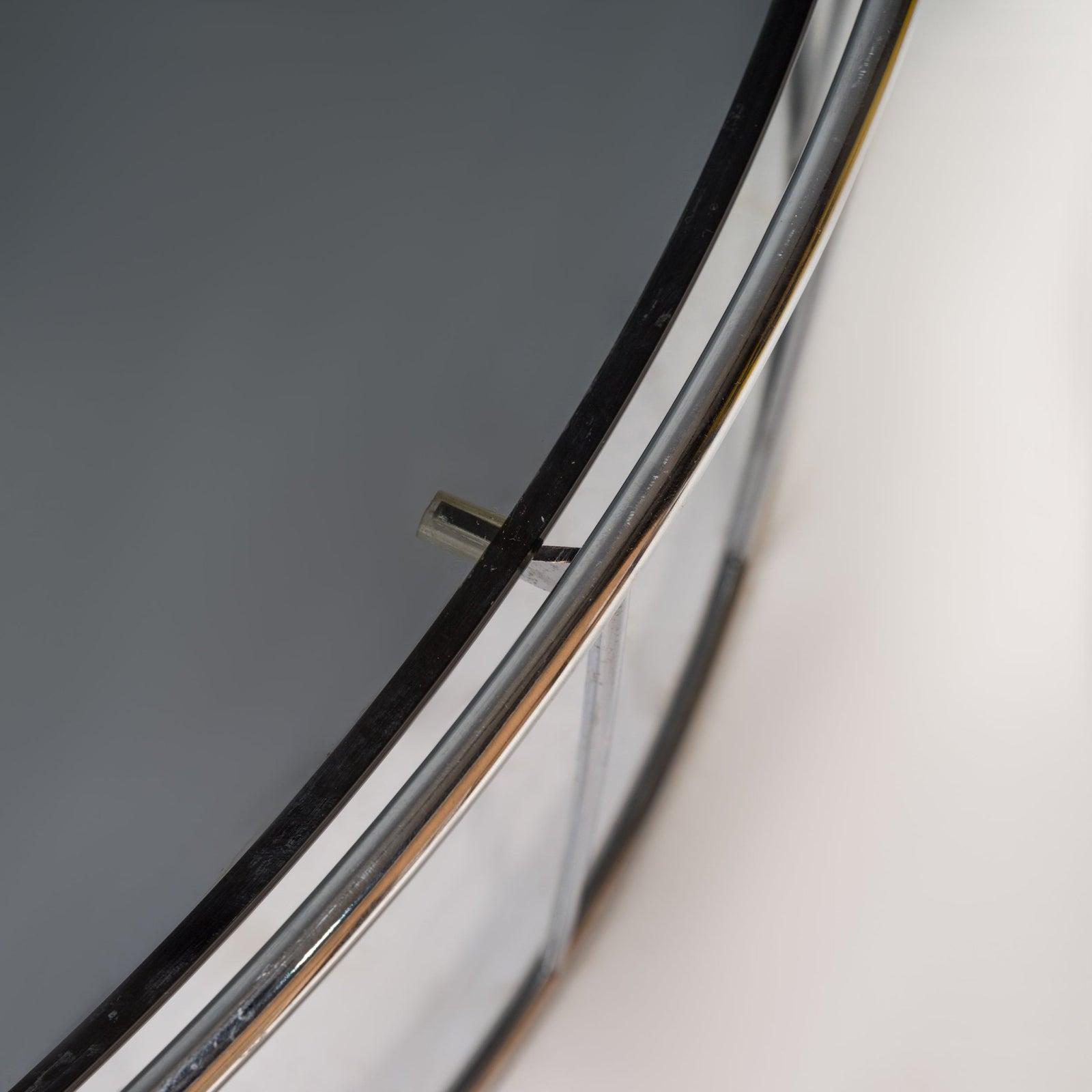 Minotti by Rodolfo Dordoni Caulfield Round Glass Coffee Table - REHAUS - Rodolfo Dordoni