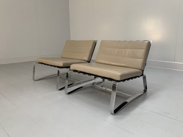 Minotti Delaunay Armchair - In Pale - Brown Pelle Leather @ REHAUS