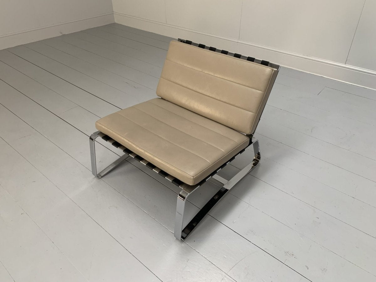 Minotti Delaunay Armchair - In Pale - Brown Pelle Leather @ REHAUS