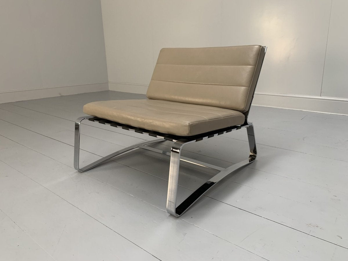 Minotti Delaunay Armchair in Pale - Brown Pelle Leather, Set of Two @ REHAUS