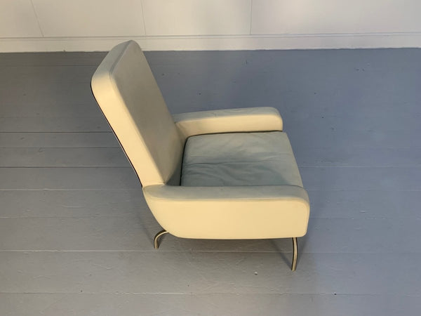 Minotti Dubuffet Armchair - in Cream Pelle Leather @ REHAUS