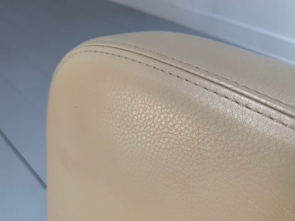 Minotti Dubuffet Armchair - In Taupe Pelle Leather, Set of Two @ REHAUS