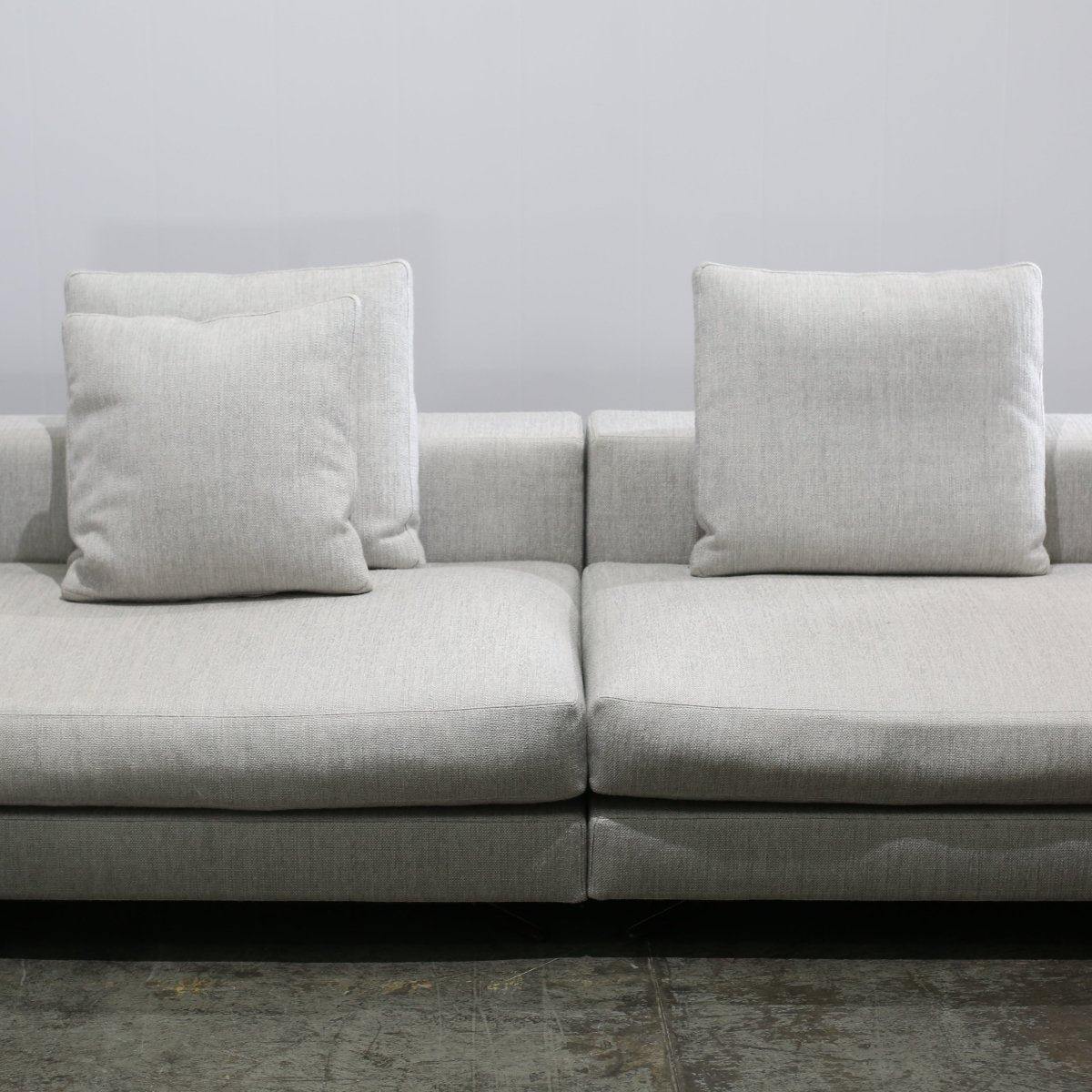 Minotti Light Grey Sectional Sofa @ REHAUS