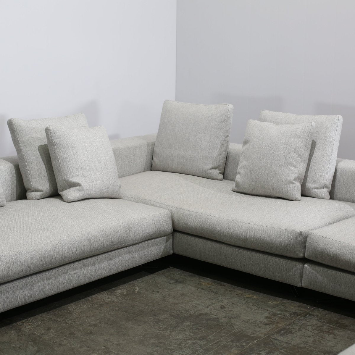 Minotti Light Grey Sectional Sofa @ REHAUS