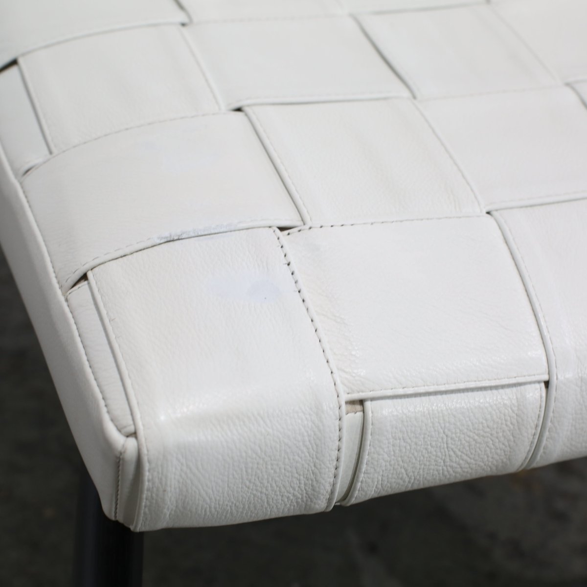 Minotti Pasmore Chair by Gordon Guillaumier @ REHAUS