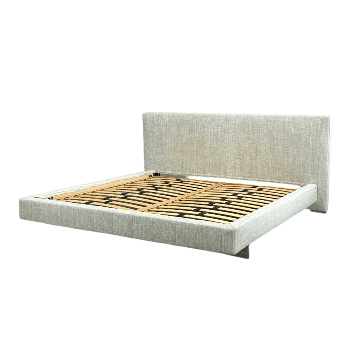 Molteni&C High Wave Bed by Hannes Wettstein @ REHAUS