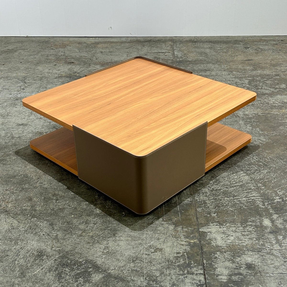 Molteni&C Hubert Coffee Table by Vincent Van Duysen @ REHAUS