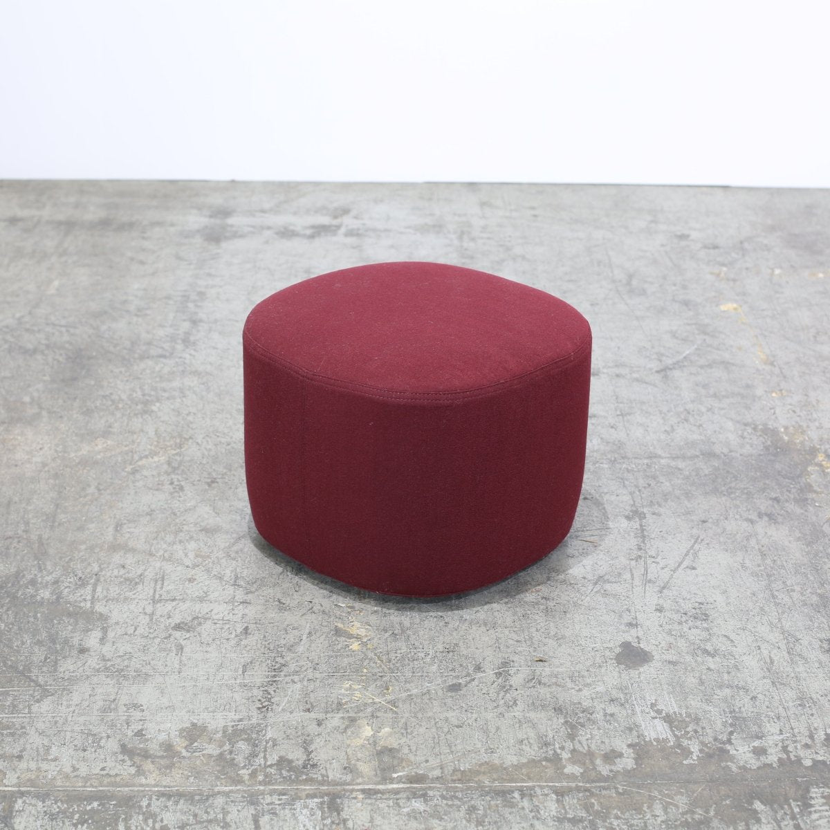 Molteni&C Red Fabric Pouf @ REHAUS