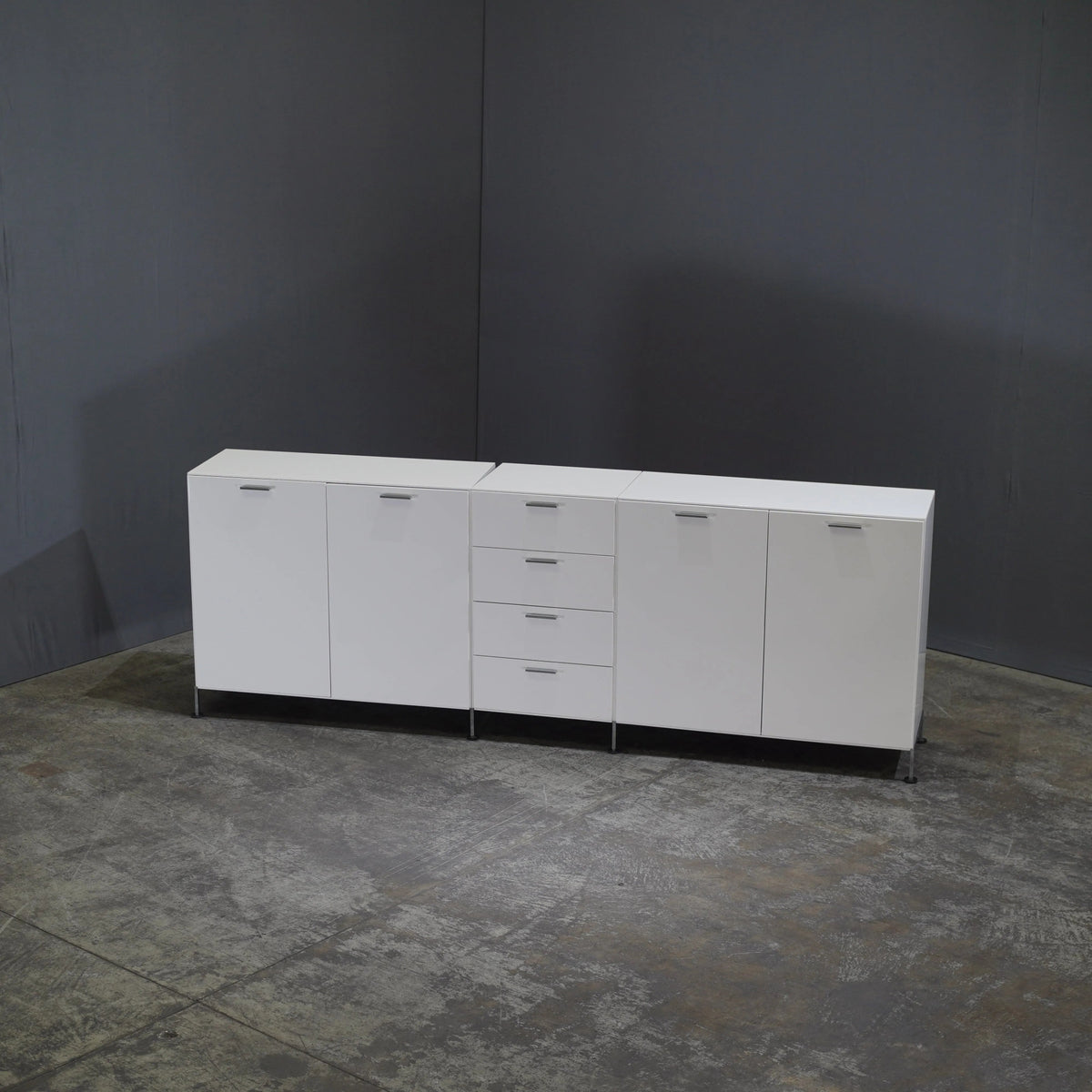 Montis White Cabinet - REHAUS - Montis
