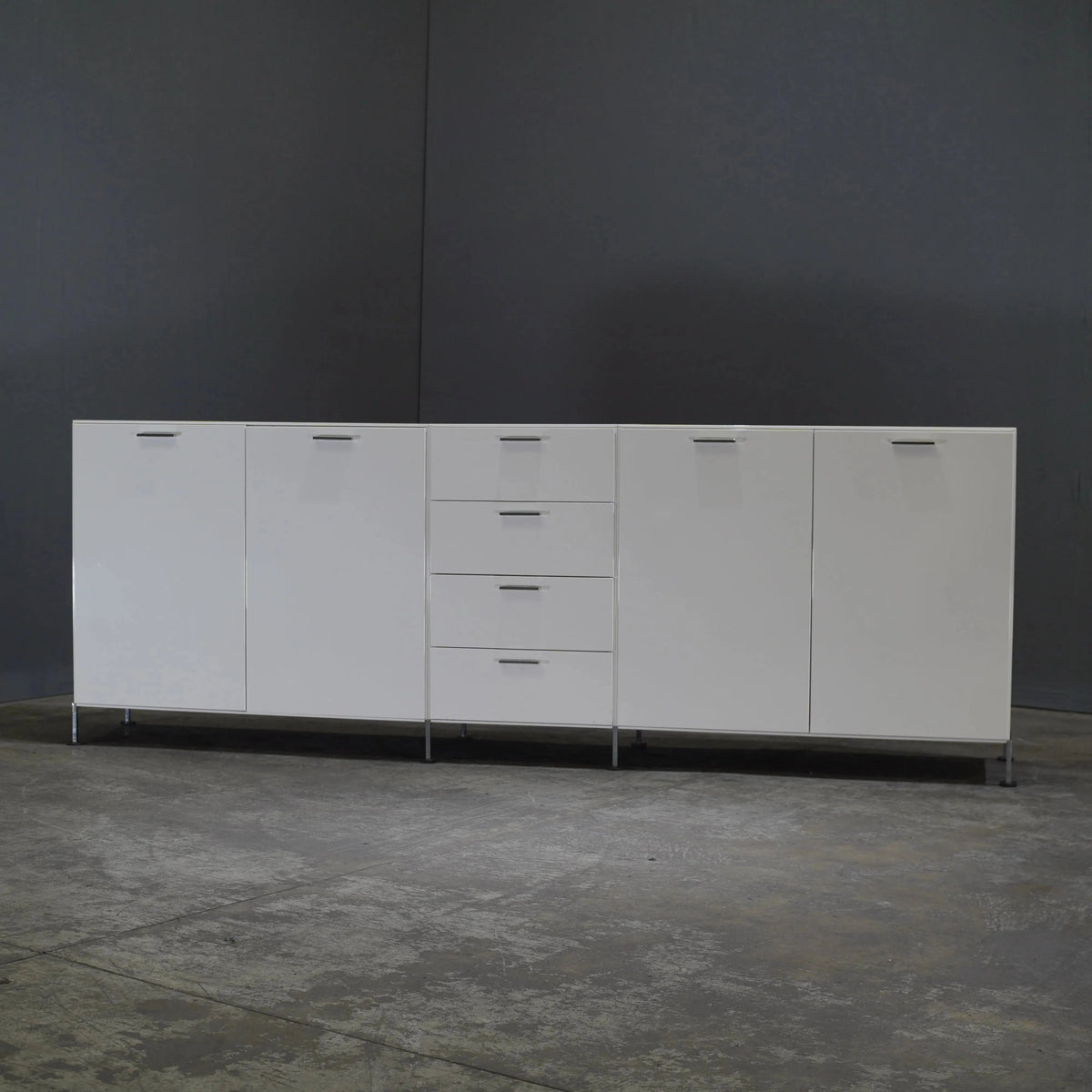 Montis White Cabinet - REHAUS - Montis