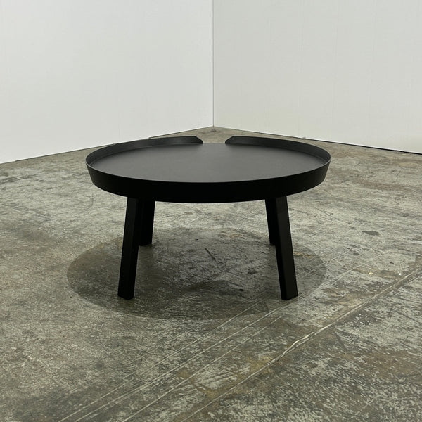 Muuto Black Around Coffee Table by Thomas Bentzen @ REHAUS