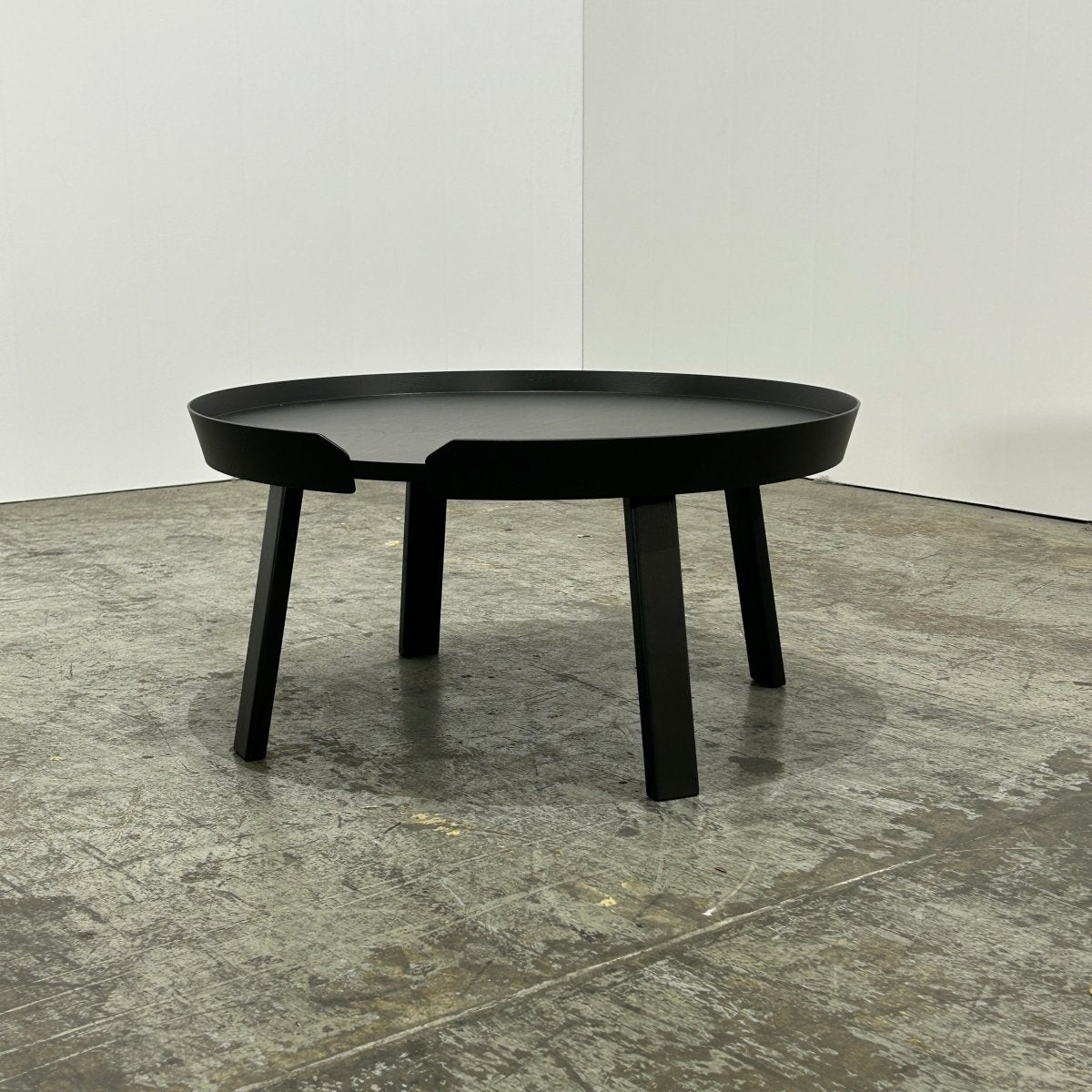 Muuto Black Around Coffee Table by Thomas Bentzen @ REHAUS