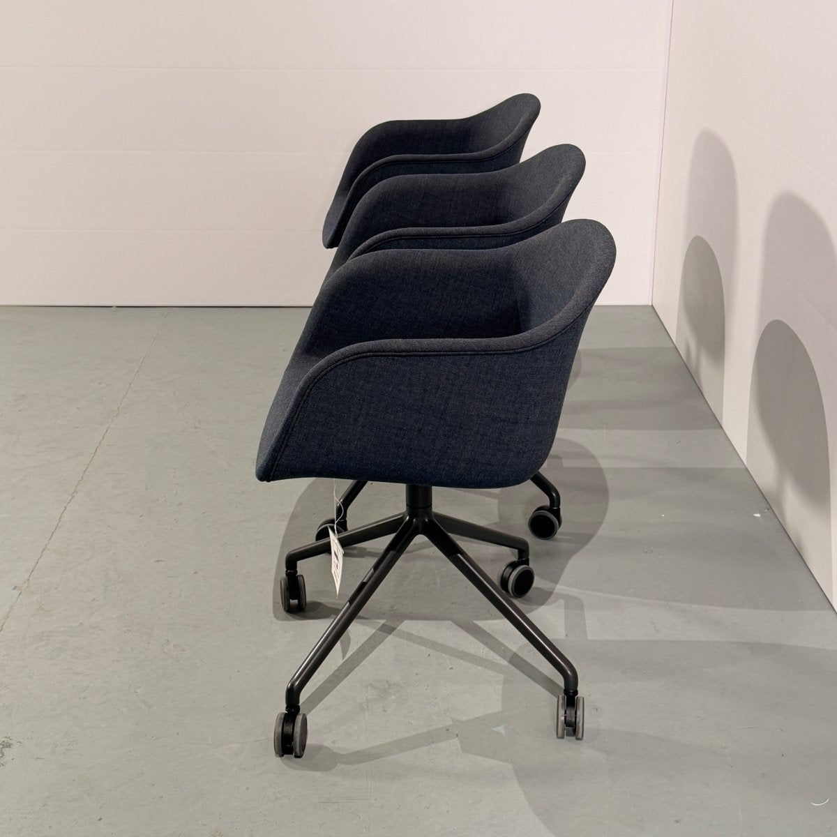 MUUTO Fibre Armchairs by Mika Tolvanen, Set of Three @ REHAUS