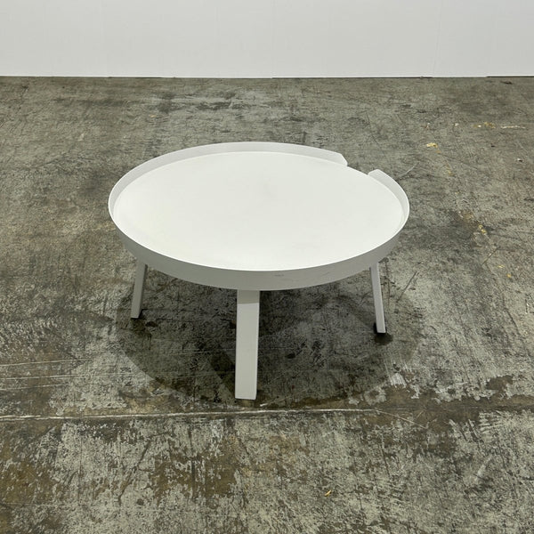 Muuto Grey Around Coffee Table by Thomas Bentzen @ REHAUS