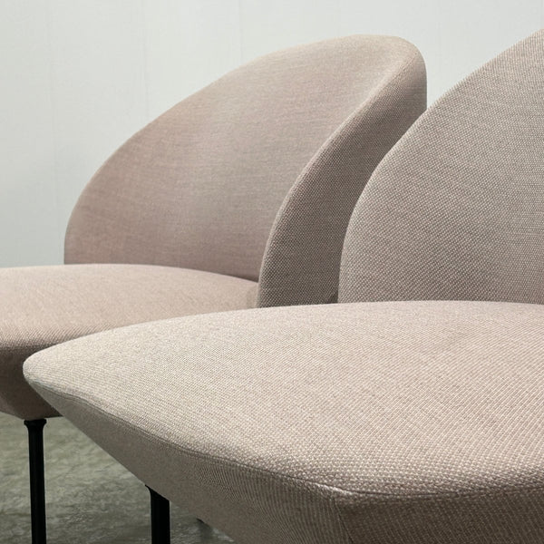 Muuto Pink Oslo Lounge Chair by Anderssen and Voll, Set of Two @ REHAUS