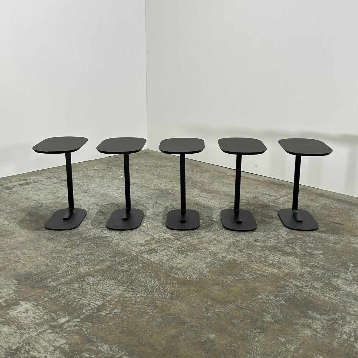 Muuto Relate Side Table by Big - Game @ REHAUS