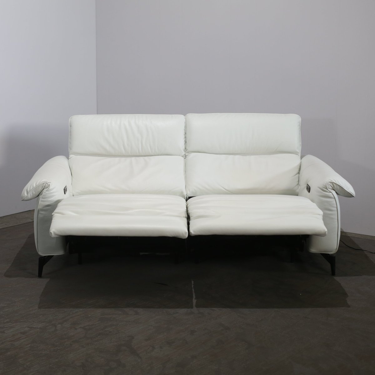 Natuzzi Editions Leggiadro Sofa @ REHAUS