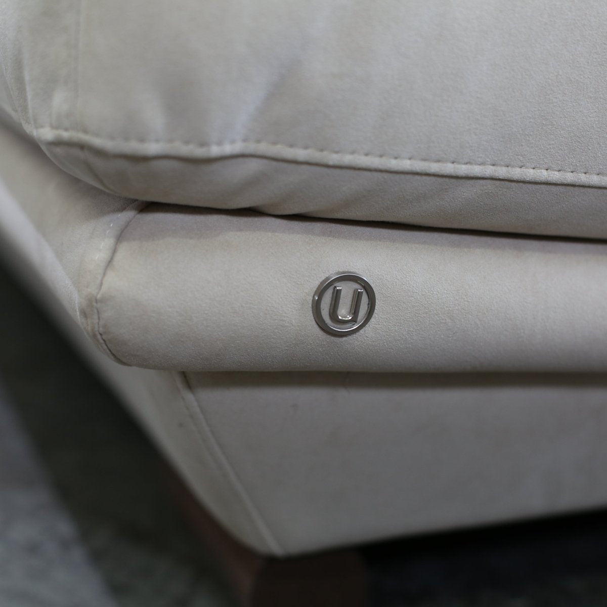 Natuzzi Plaza Large Sectional Sofa @ REHAUS